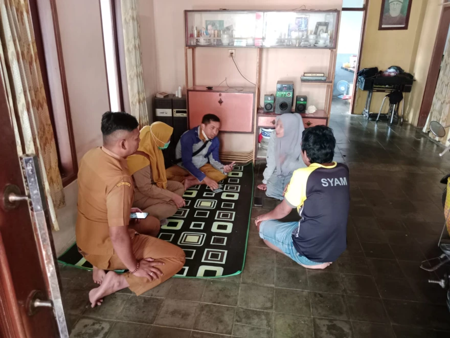 Kunjungan Kepedulian kepada Keluarga ODGJ di Desa Margasari